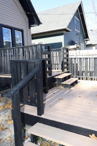 2360 N 48th STREET, Milwaukee, WI 53210