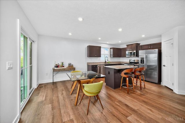 5667 Woodcreek Drive, Middletown, OH 45042