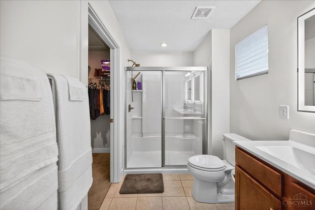 5667 Woodcreek Drive, Middletown, OH 45042