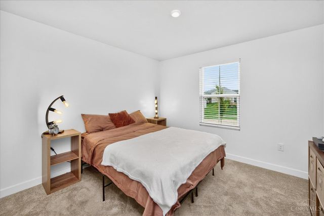 5667 Woodcreek Drive, Middletown, OH 45042