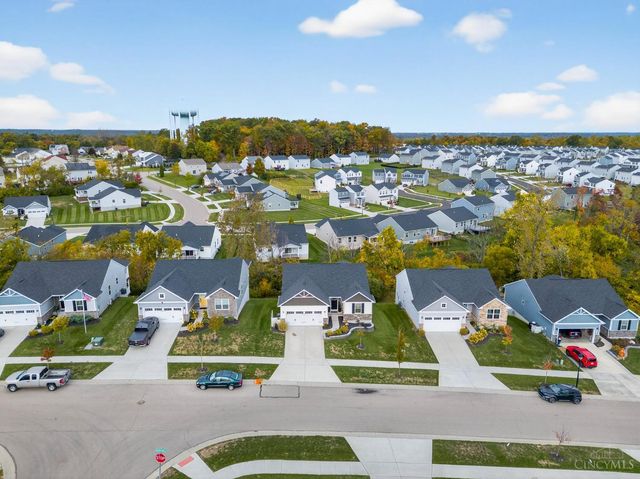 5667 Woodcreek Drive, Middletown, OH 45042