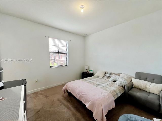 15103 SW 113th Ter 15103, Miami, FL 33196