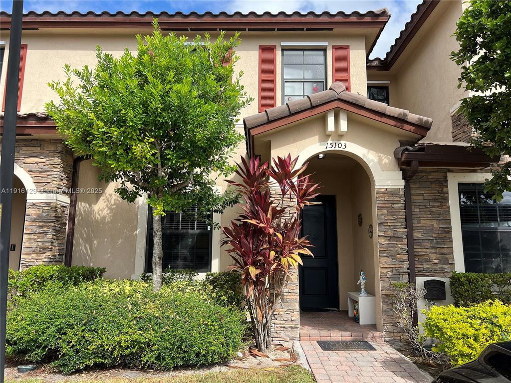 15103 SW 113th Ter 15103, Miami, FL 33196