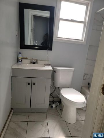 476 Laurel Street, Orange, NJ 07050