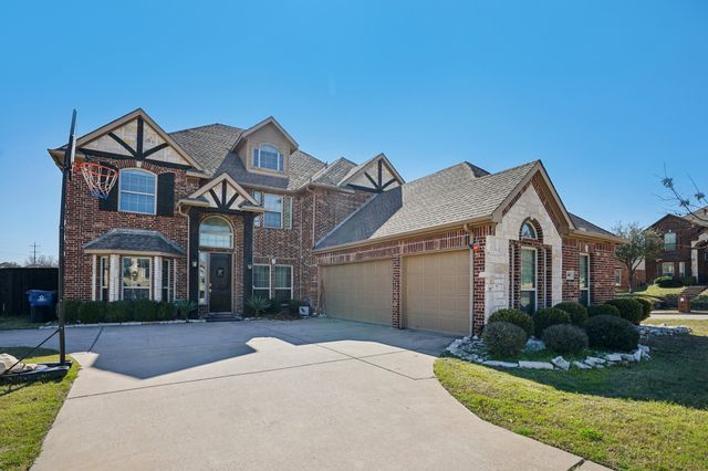 400 Shadow Creek Drive, Desoto, TX 75115