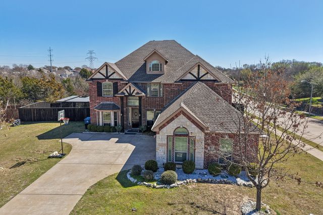 400 Shadow Creek Drive, Desoto, TX 75115