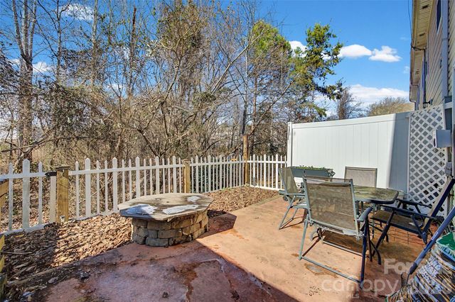 1506 Royal Auburn Avenue, Fort Mill, SC 29708