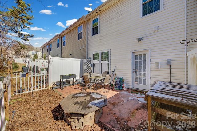 1506 Royal Auburn Avenue, Fort Mill, SC 29708