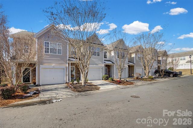 1506 Royal Auburn Avenue, Fort Mill, SC 29708