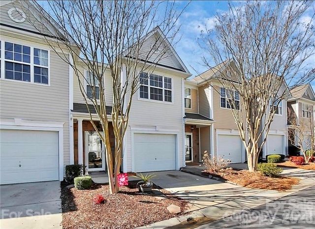 1506 Royal Auburn Avenue, Fort Mill, SC 29708