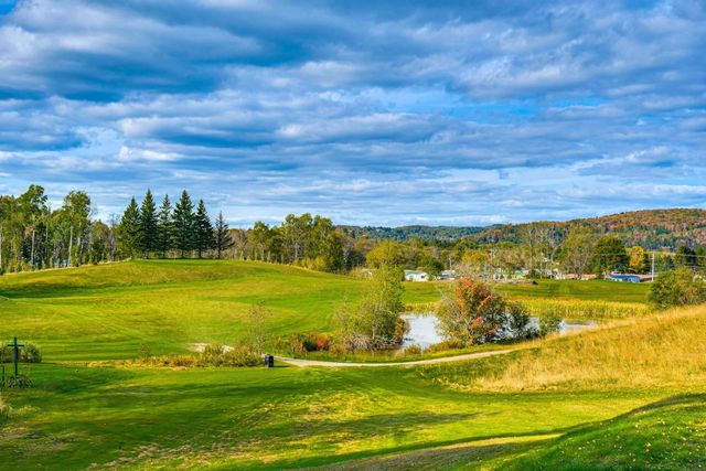 69 Pleasant Street, Colebrook, NH 03576