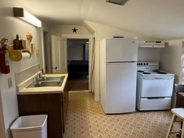 69 Pleasant Street, Colebrook, NH 03576