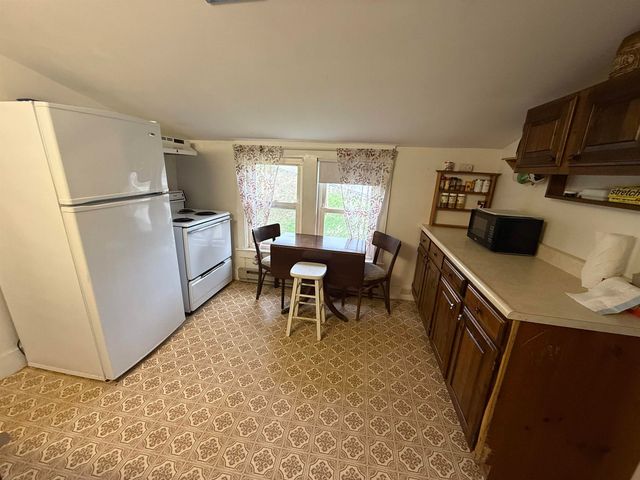 69 Pleasant Street, Colebrook, NH 03576