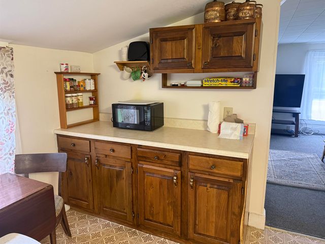 69 Pleasant Street, Colebrook, NH 03576