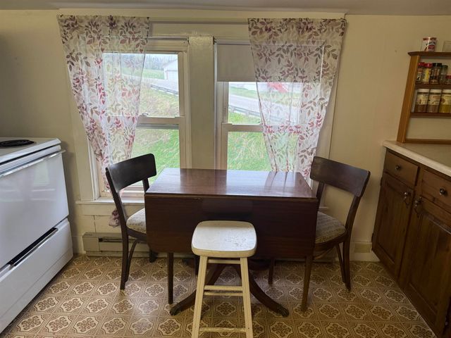 69 Pleasant Street, Colebrook, NH 03576