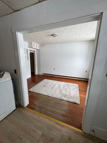 69 Pleasant Street, Colebrook, NH 03576