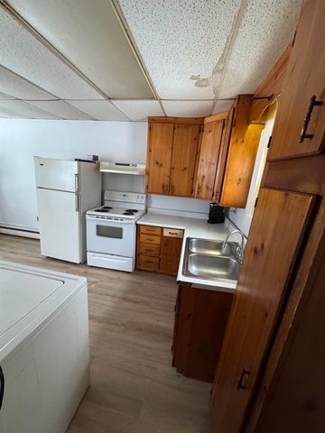 69 Pleasant Street, Colebrook, NH 03576