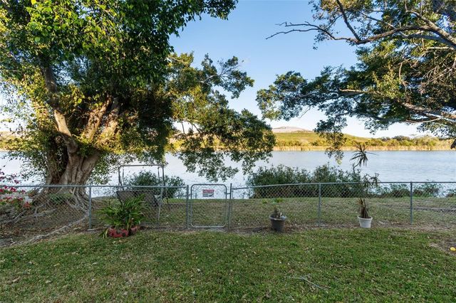10431 36TH STREET N, Clearwater, FL 33762