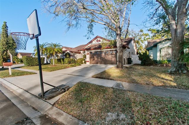 10431 36TH STREET N, Clearwater, FL 33762