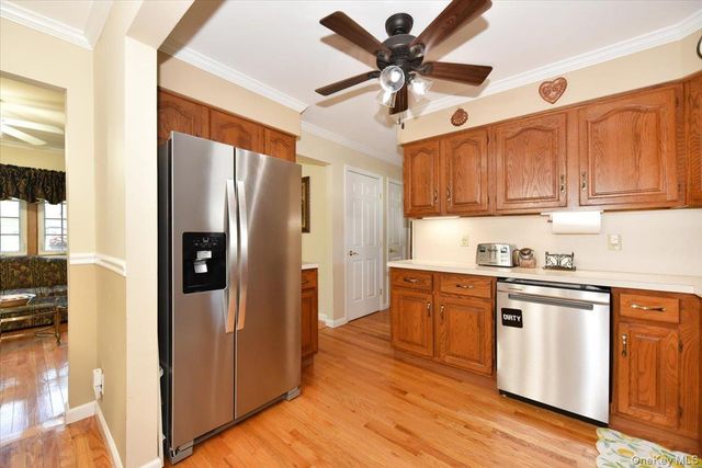 167 N Suffolk Avenue, Massapequa, NY 11758