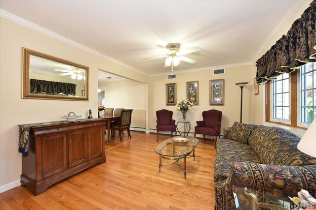 167 N Suffolk Avenue, Massapequa, NY 11758