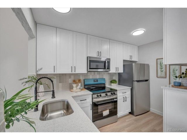 14483 E Arizona Ave, Aurora, CO 80012