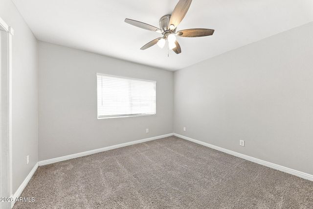 6325 W HEARN Road, Glendale, AZ 85306