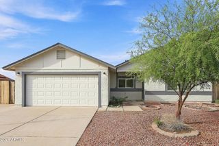 6325 W HEARN Road, Glendale, AZ 85306