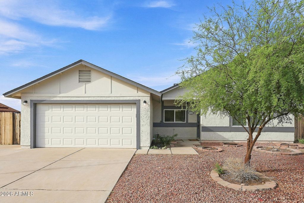 6325 W HEARN Road, Glendale, AZ 85306