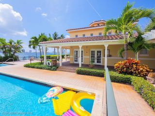 1040 Lake Shore Drive 104, West Palm Beach, FL 33403