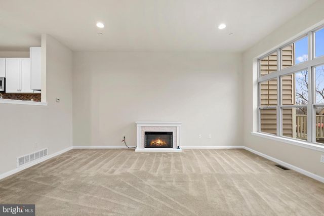 326 REDBUD LN, Kennett Square, PA 19348