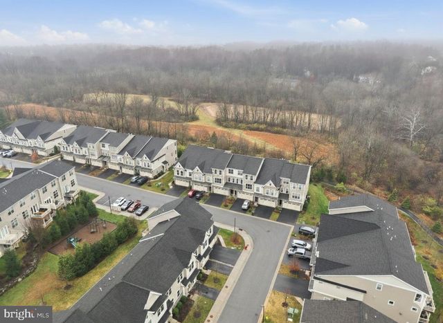 326 REDBUD LN, Kennett Square, PA 19348