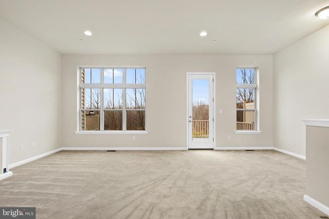 326 REDBUD LN, Kennett Square, PA 19348