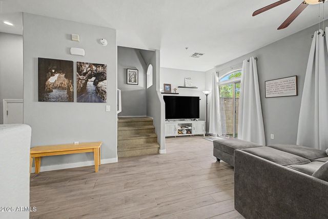 2727 N PRICE Road 42, Chandler, AZ 85224