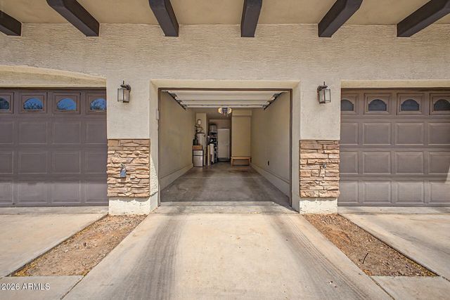 2727 N PRICE Road 42, Chandler, AZ 85224