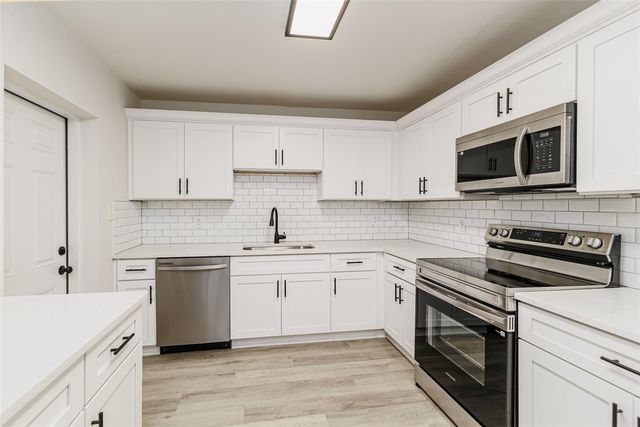 1712 HUNTINGTON STREET, Lakeland, FL 33801