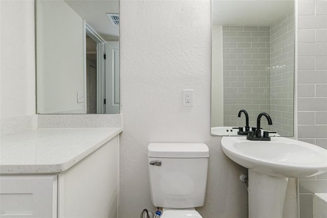1712 HUNTINGTON STREET, Lakeland, FL 33801