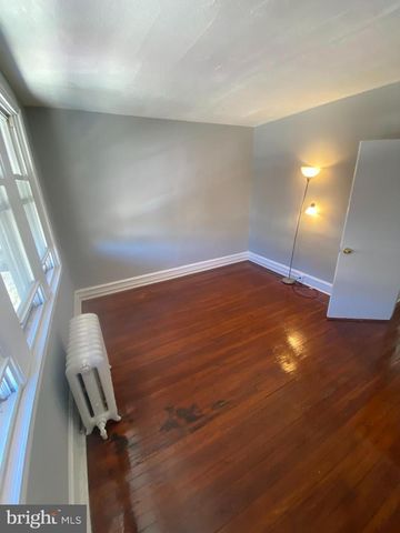 5205 GLENLOCH ST, Philadelphia, PA 19124