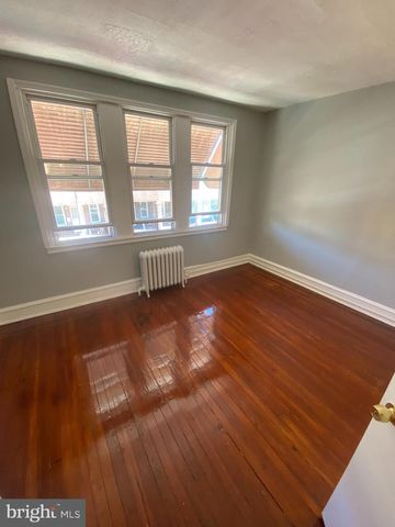 5205 GLENLOCH ST, Philadelphia, PA 19124