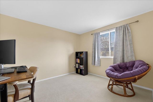 4950 Amberwood Lane, North Charleston, SC 29418