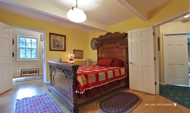 2214 MAIN STREET Road, Spring Grove, IL 60081