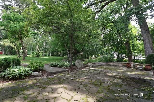 2214 MAIN STREET Road, Spring Grove, IL 60081