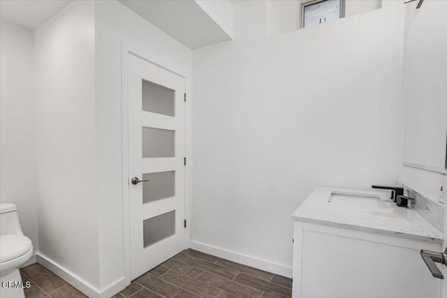 1944 Seminole Drive, Agoura Hills, CA 91301