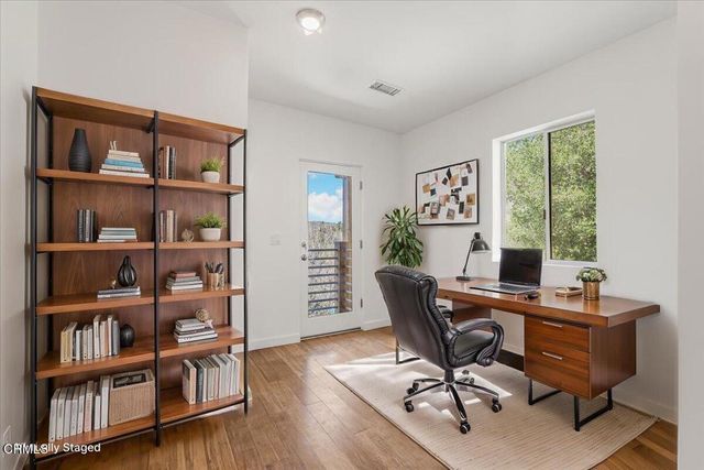 1944 Seminole Drive, Agoura Hills, CA 91301