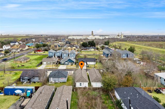 9814 Masterson St, Houston, TX 77029