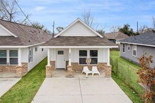 9814 Masterson St, Houston, TX 77029