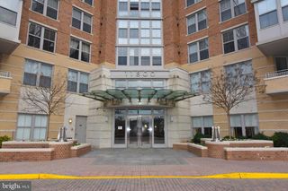 11800 SUNSET HILLS RD #823, Reston, VA 20190