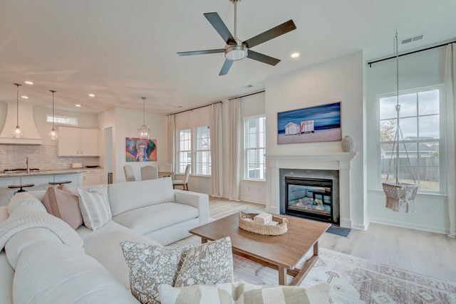 648 Water Lily Trail, Summerville, SC 29485