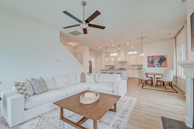 648 Water Lily Trail, Summerville, SC 29485