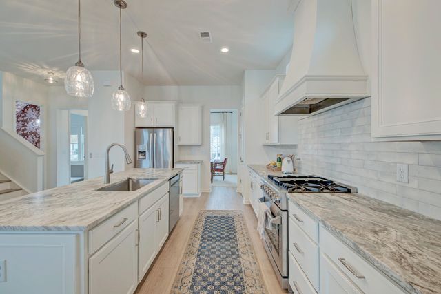 648 Water Lily Trail, Summerville, SC 29485